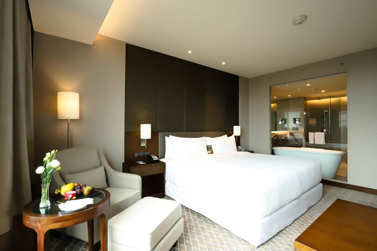 Готель Pullman Yangon Centrepoint Екстер'єр фото