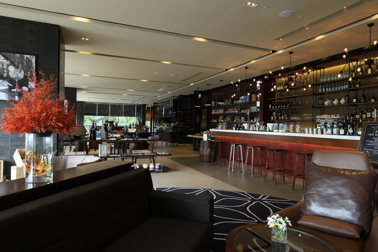 Готель Pullman Yangon Centrepoint Екстер'єр фото